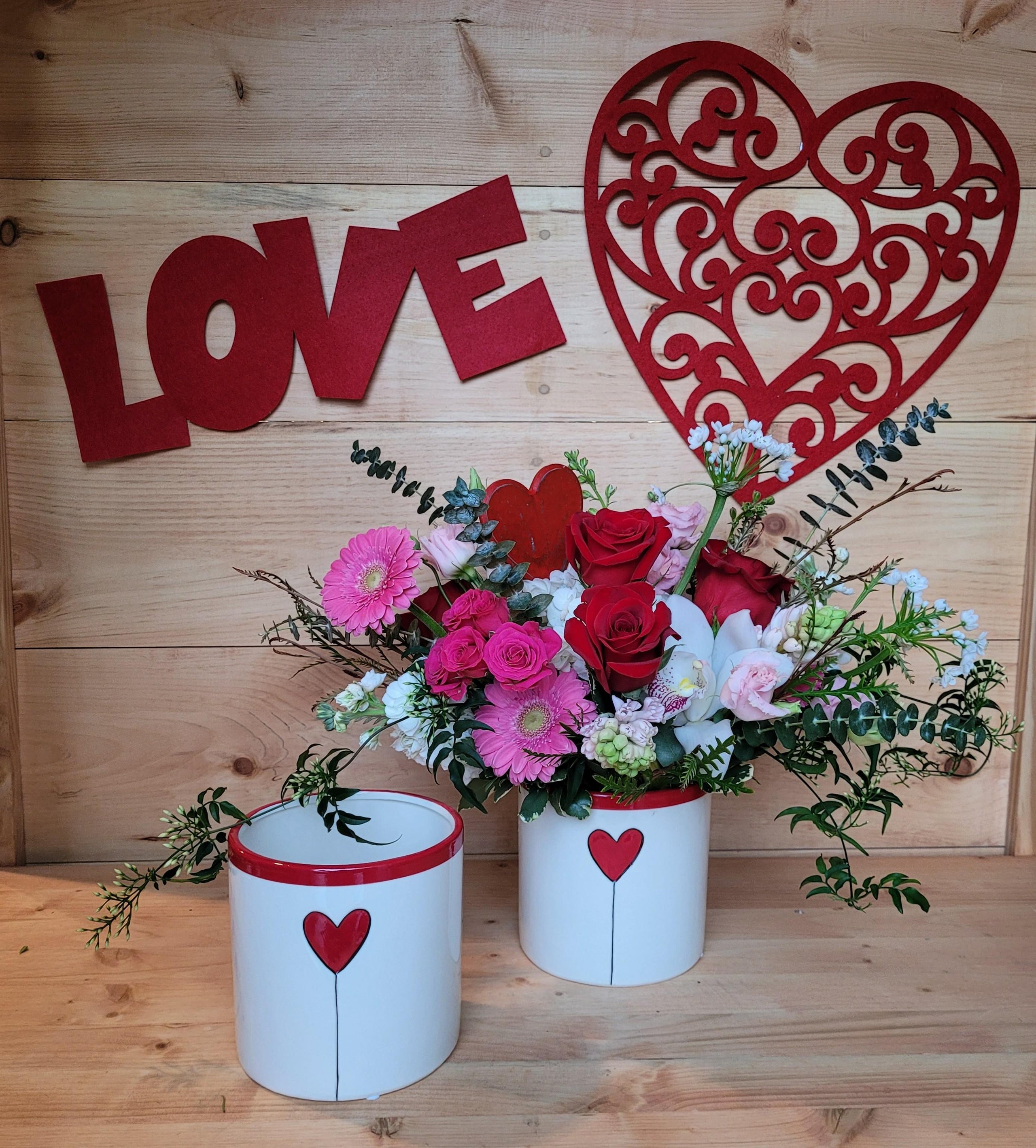 VALENTINE'S DAY FLOWERS send your Valentine a "BUNCH" of Love A New